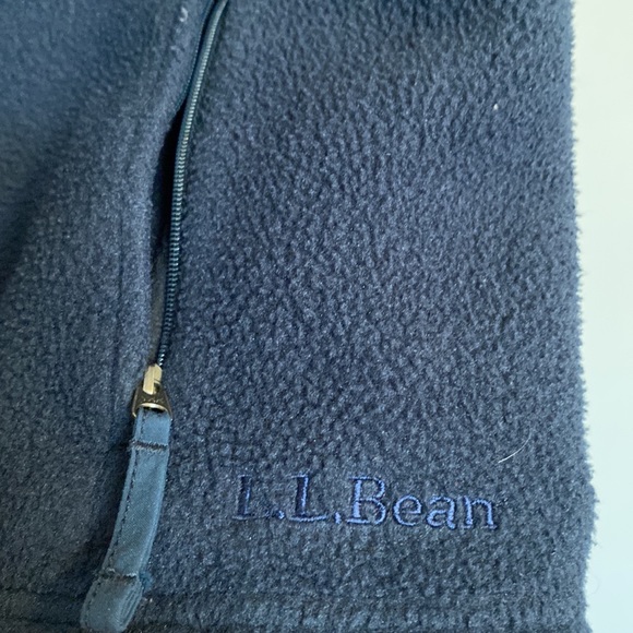 L.L Bean Men’s Fleece Full Zipper Vest - Picture 5 of 6